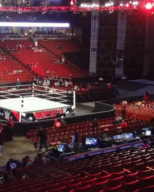 WWE: Saturday Night's Main Event